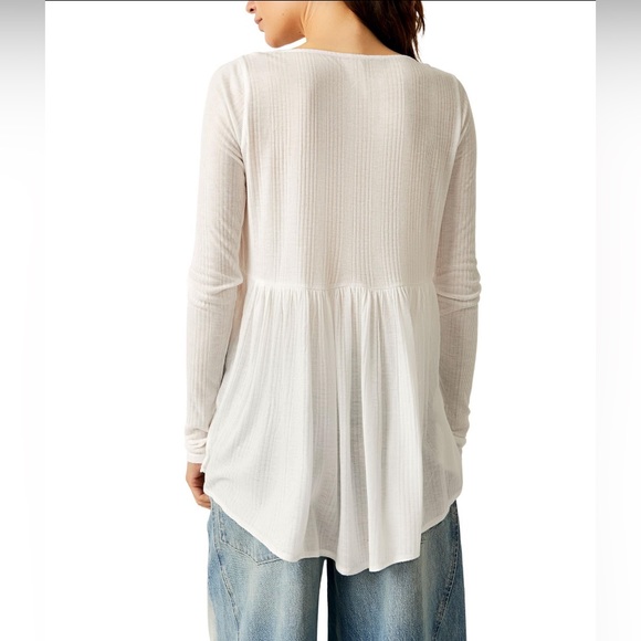 Free People Pretty Please Tunic Top - Picture 7 of 13